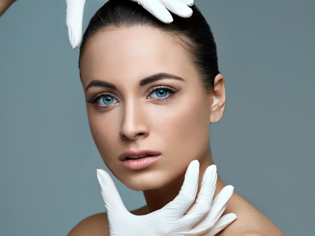 nea-tasi-gia-plastiki-xeirourgiki